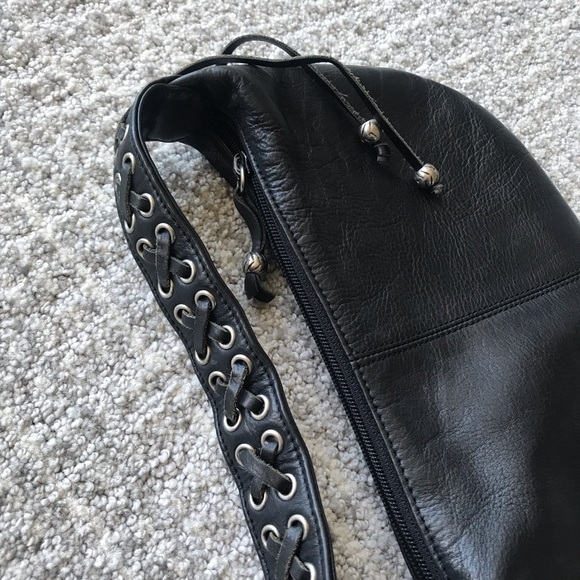 Black Leather Kenneth Cole Shoulder Bag - Picture 3 of 4